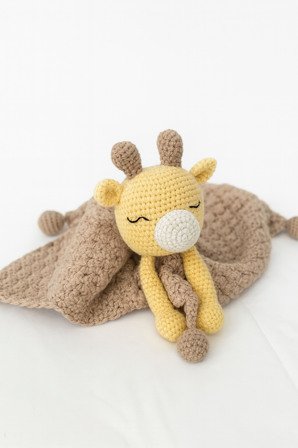 Giraffe Cuddler