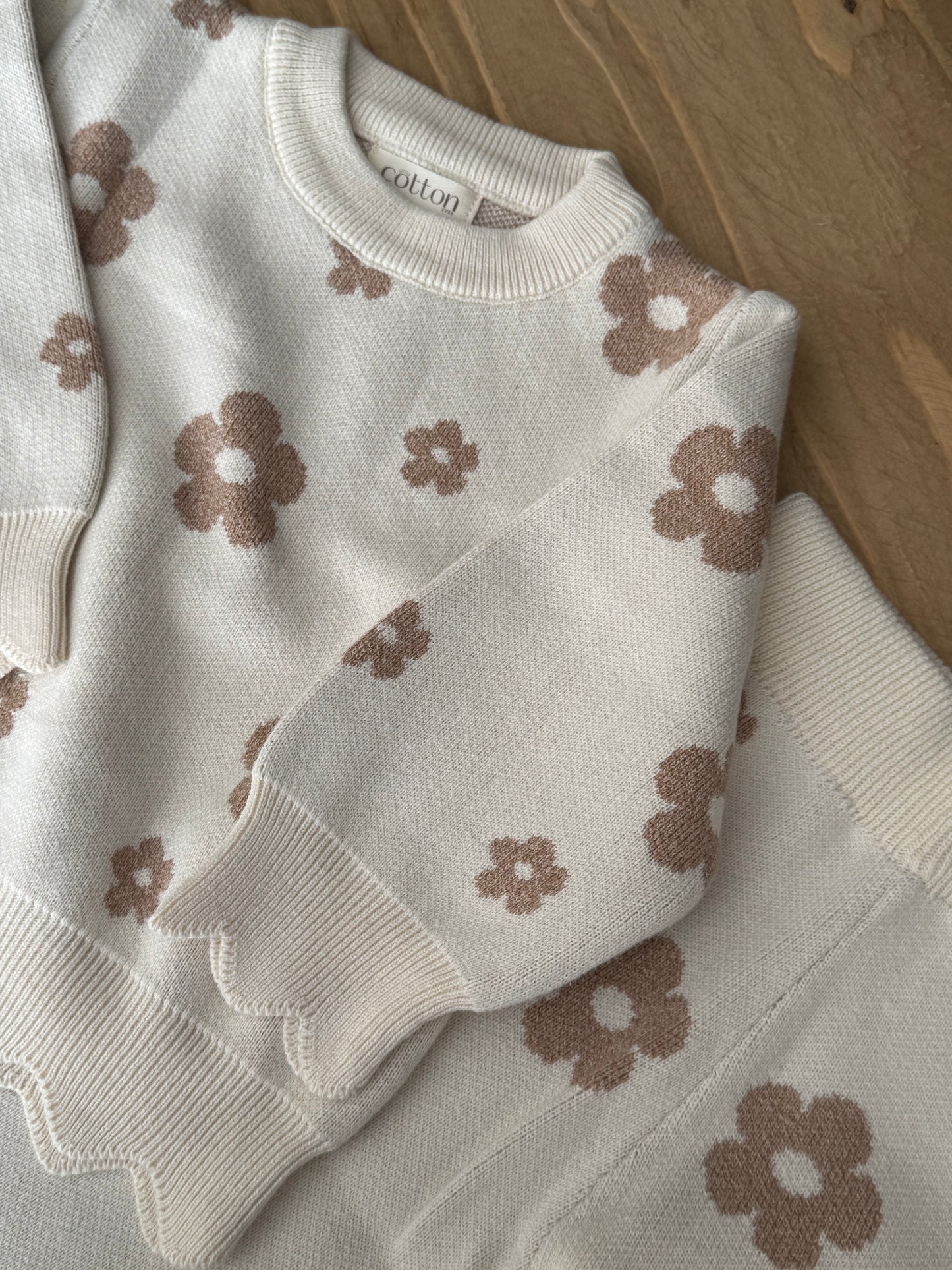 Flower Knit Set